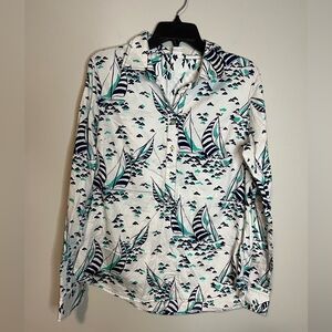 Vineyard Vines pullover 1/2 button down sailboat print size 14 top